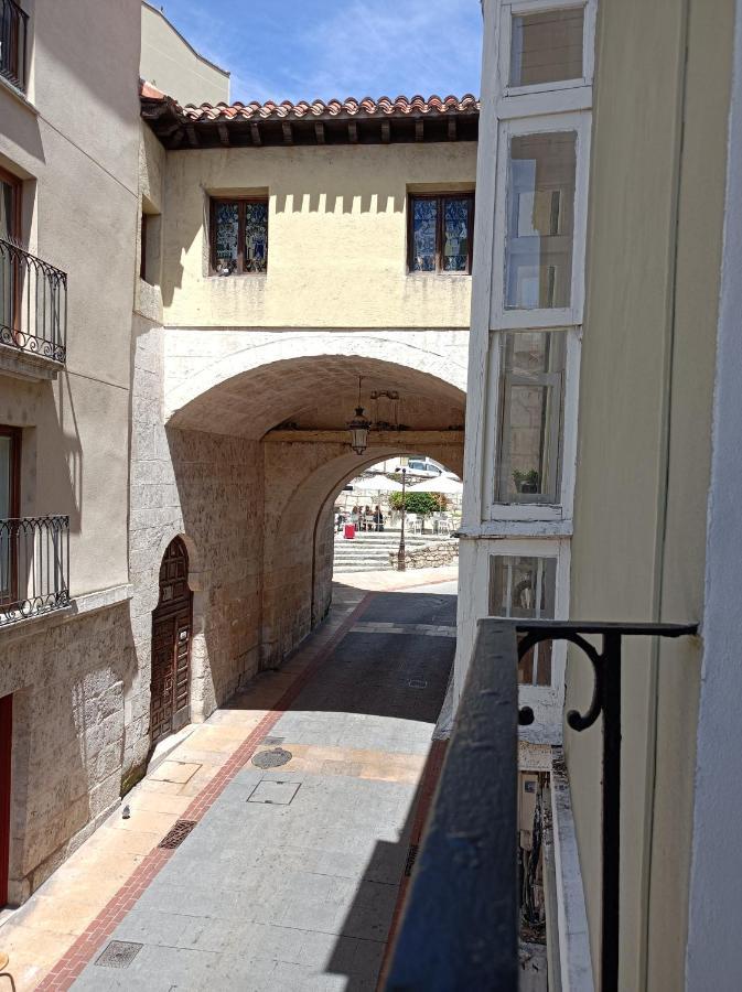 Pension Boutique Dona Urraca Burgos Exterior photo