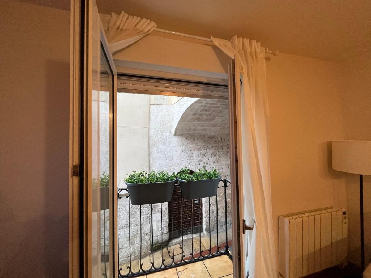 Pension Boutique Dona Urraca Burgos Exterior photo